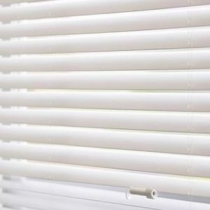 Effortless Blind Installation